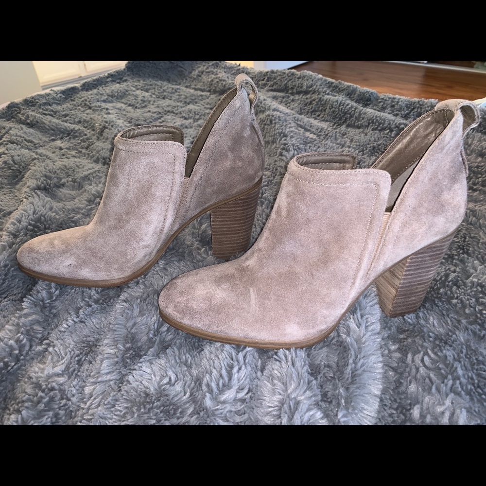 Vince Camuto Francia Booties